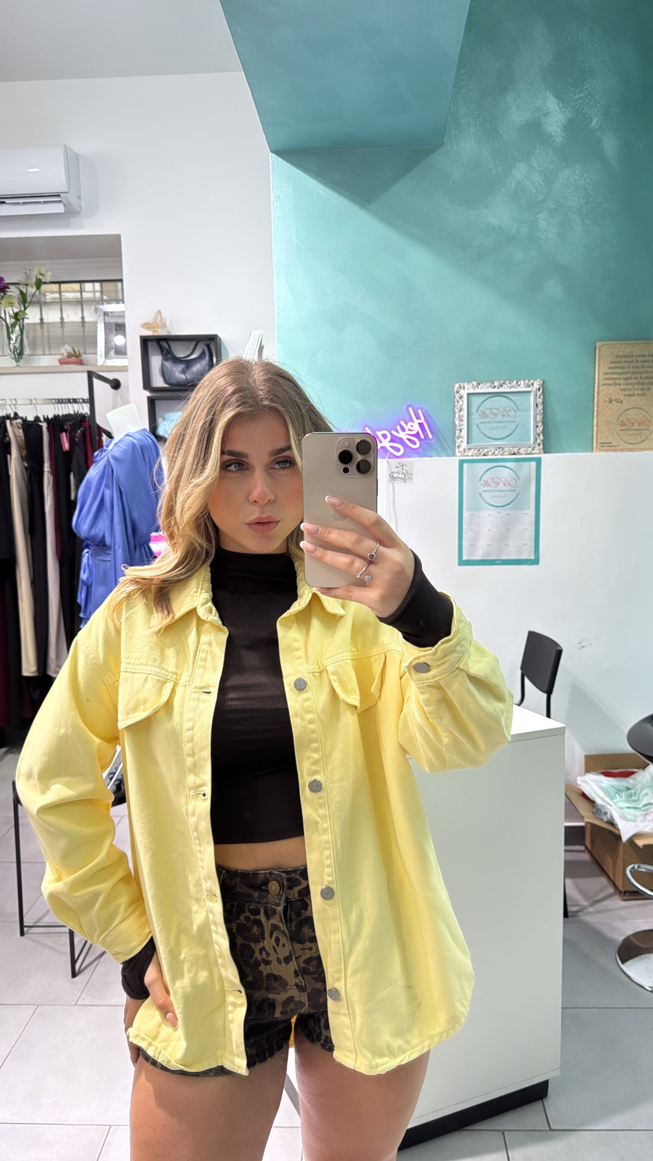 Jacket yellow