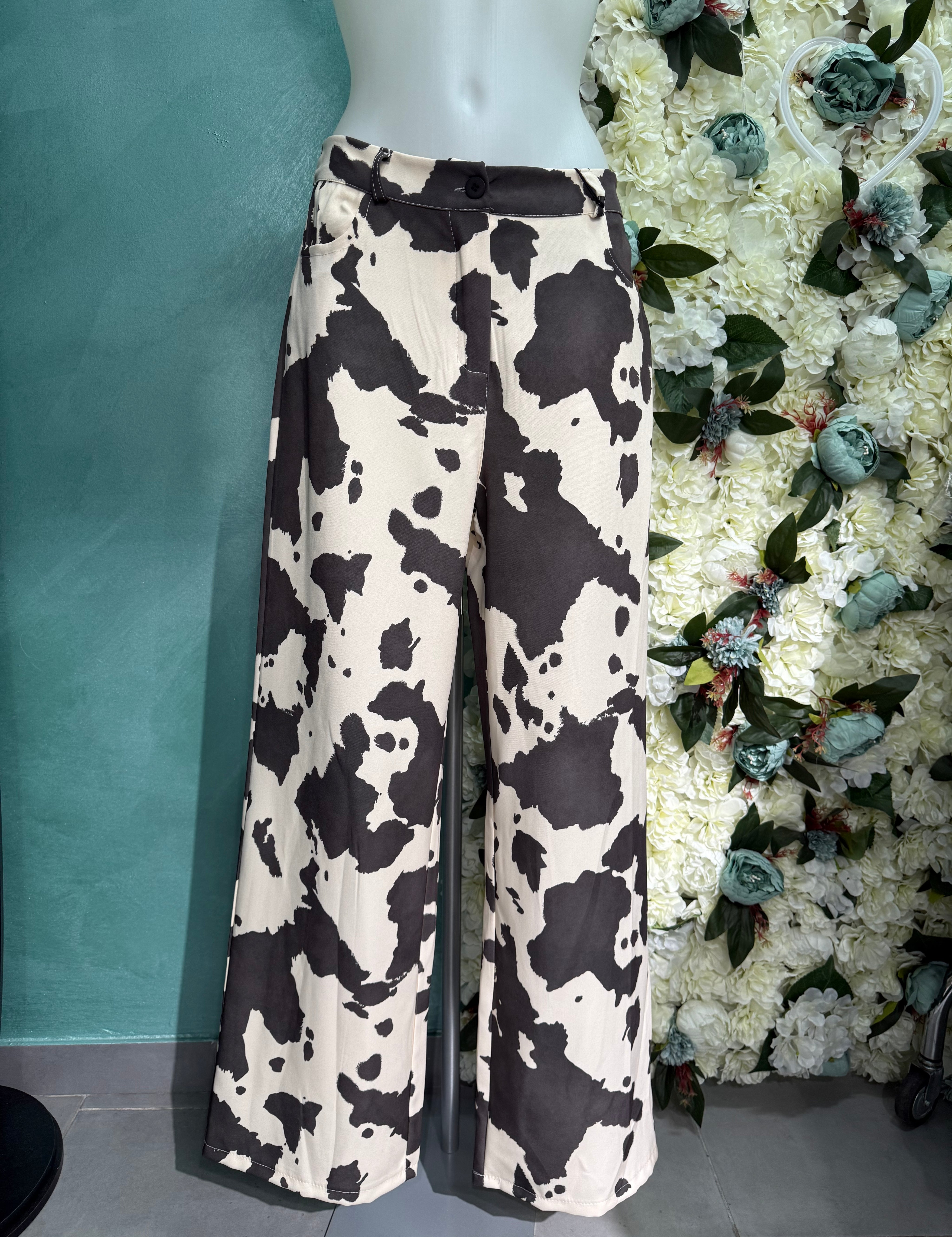 Pantalone cow