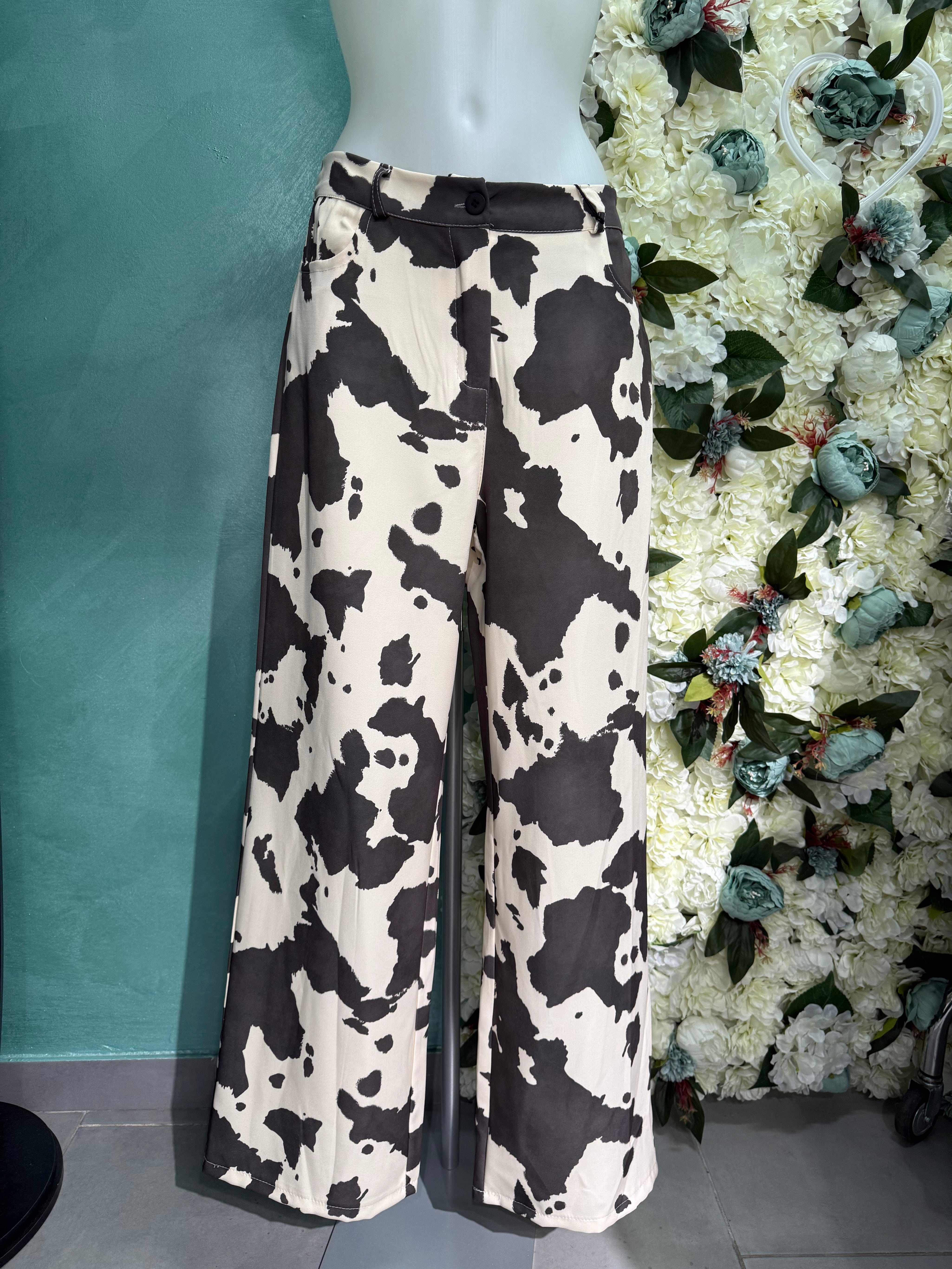 Pantalone cow