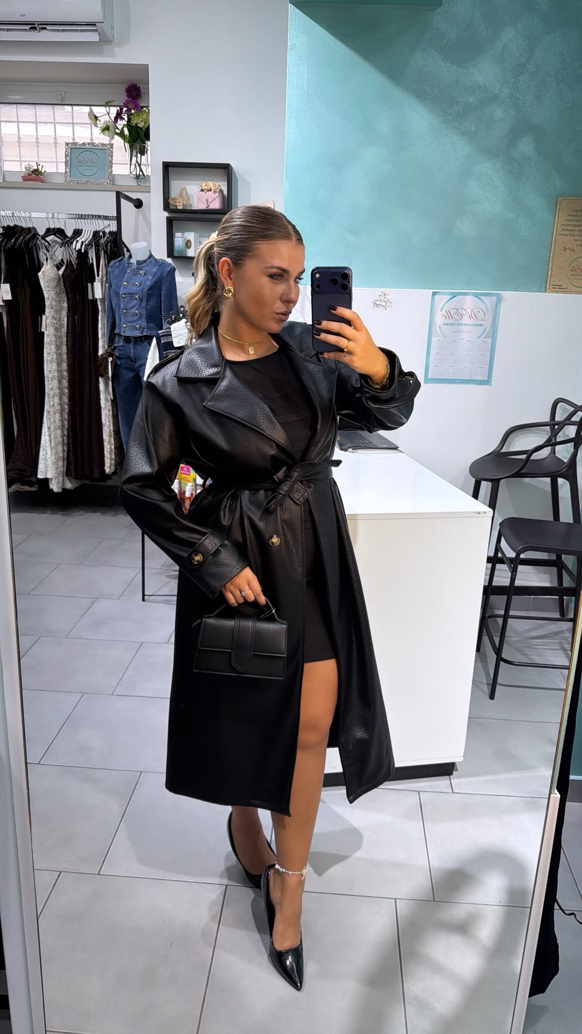 TRENCH LUNGO IN ECOPELLE ✨